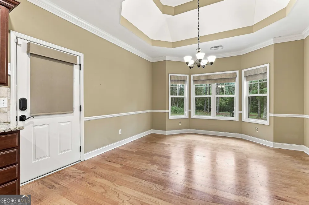 19 Rock House Estates DR Senoia, GA 30276