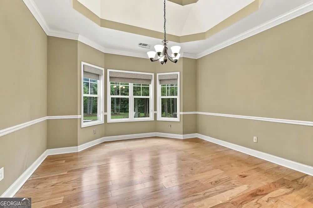 19 Rock House Estates DR Senoia, GA 30276