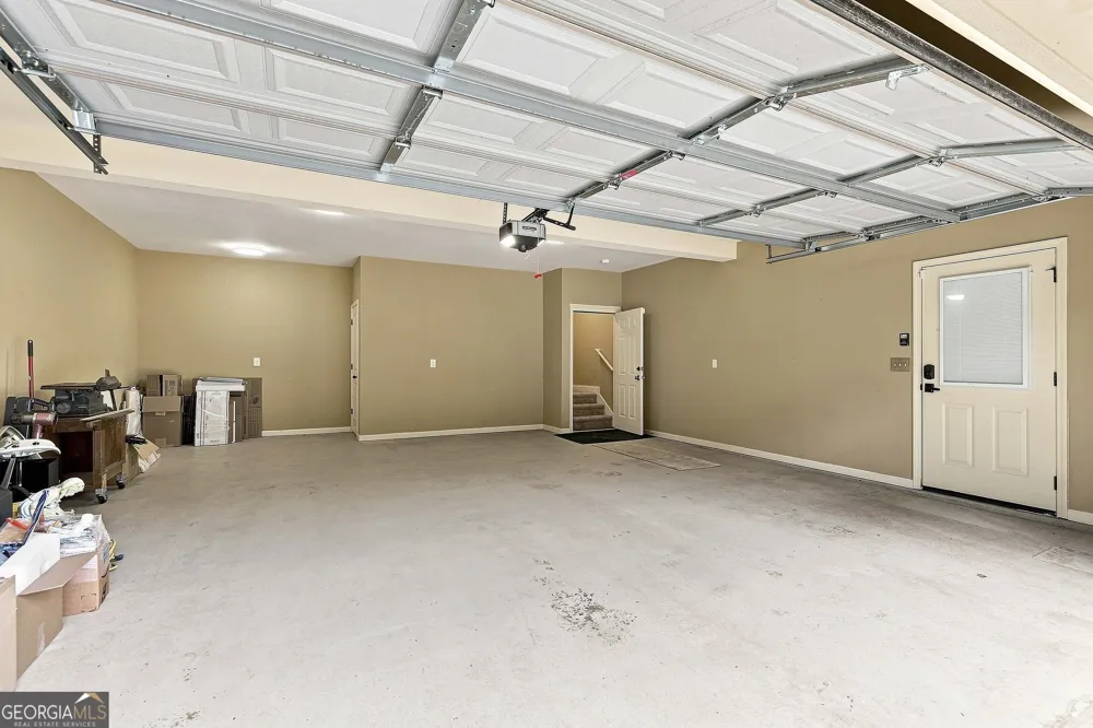 19 Rock House Estates DR Senoia, GA 30276
