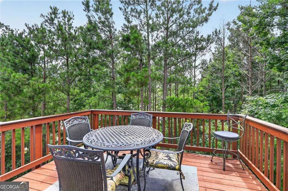415 Creekstone DR Dallas, GA 30132