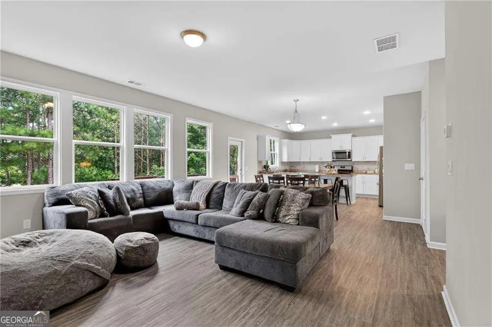 415 Creekstone DR Dallas, GA 30132