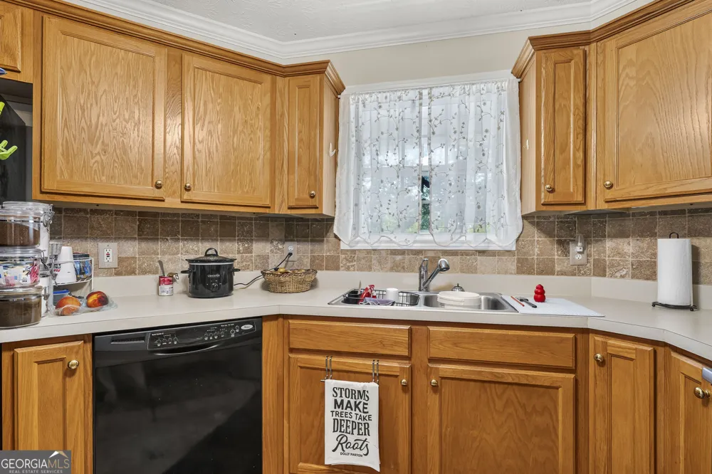 199 Harbor DR Eatonton, GA 31024