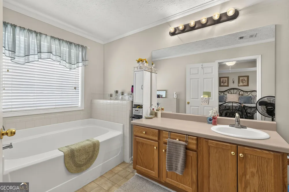 199 Harbor DR Eatonton, GA 31024