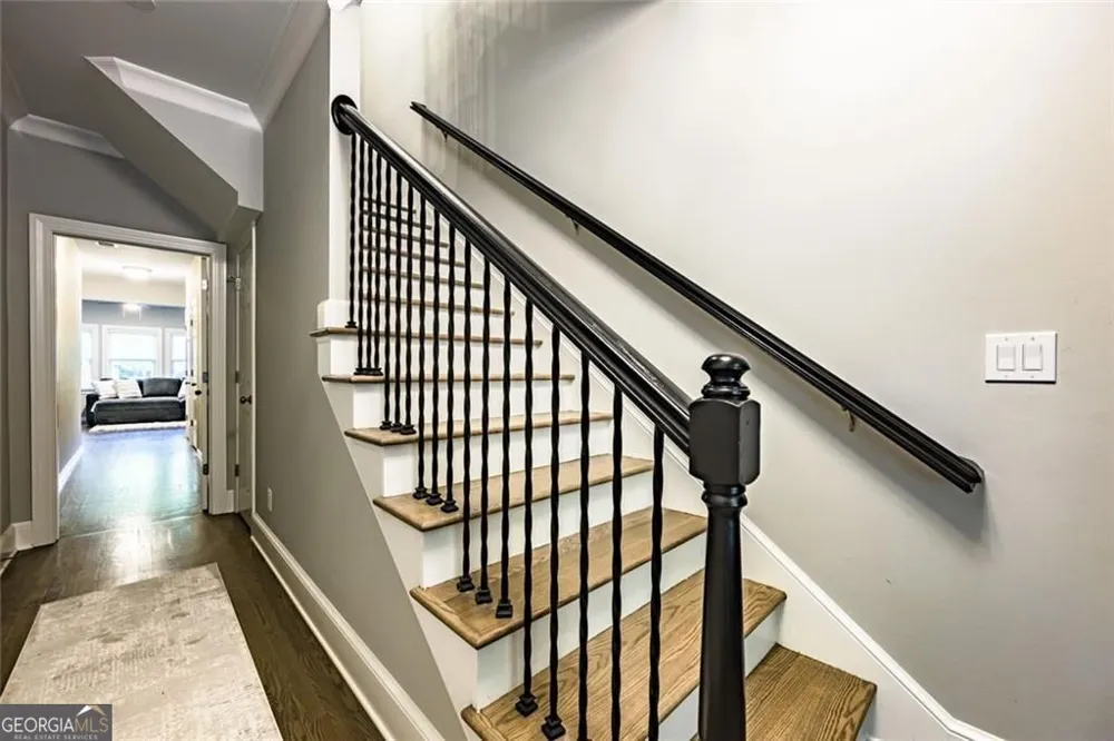 11193 Calypso DR Alpharetta, GA 30009