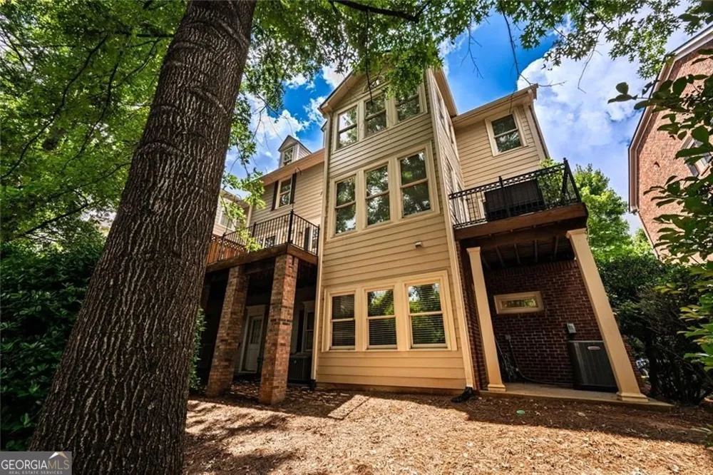 11193 Calypso DR Alpharetta, GA 30009