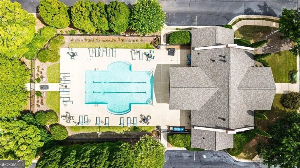 11193 Calypso DR Alpharetta, GA 30009