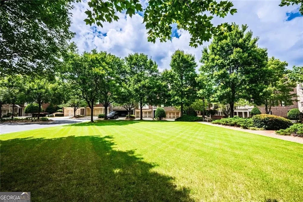 11193 Calypso DR Alpharetta, GA 30009