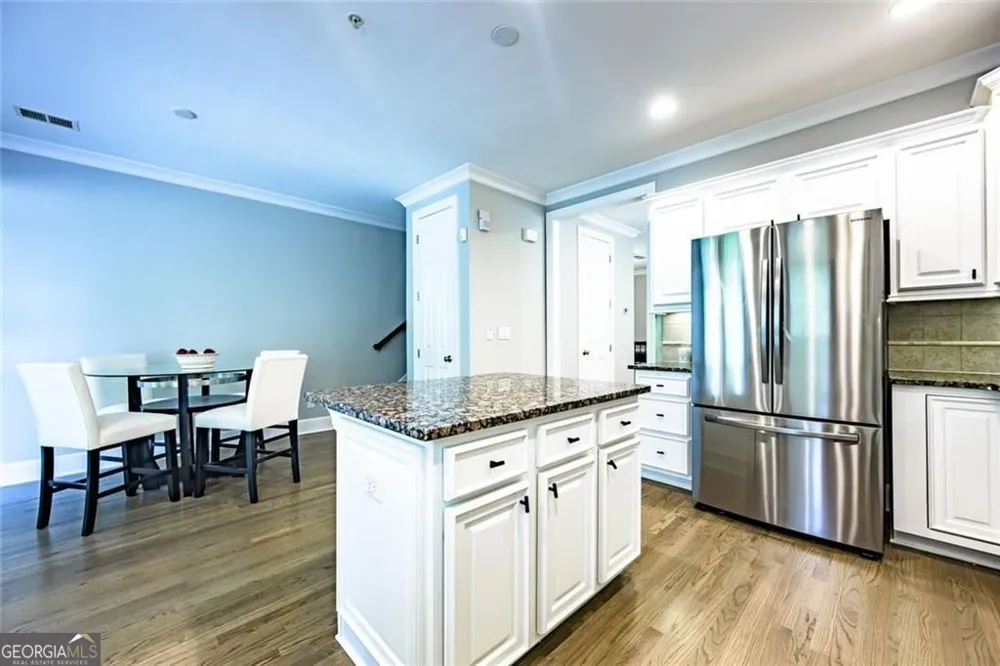 11193 Calypso DR Alpharetta, GA 30009