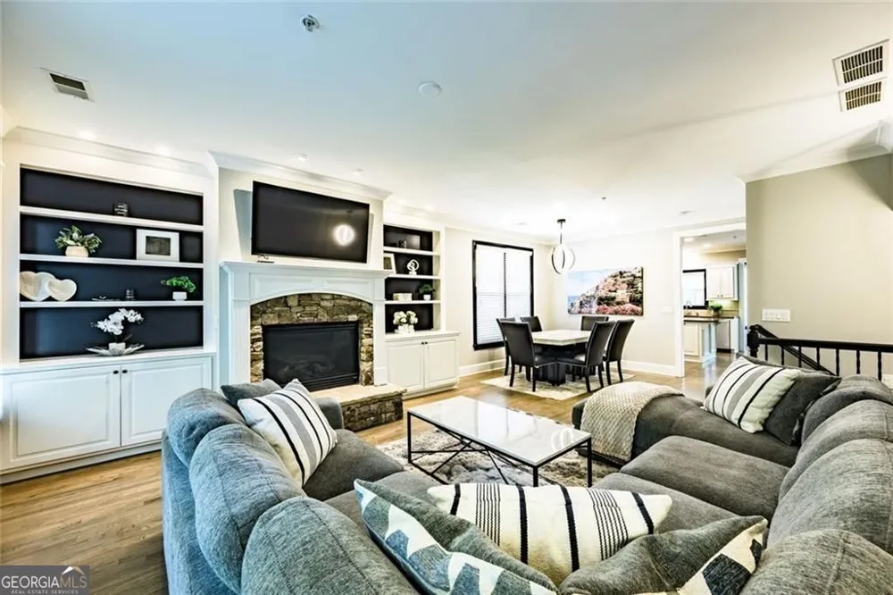 11193 Calypso DR Alpharetta, GA 30009
