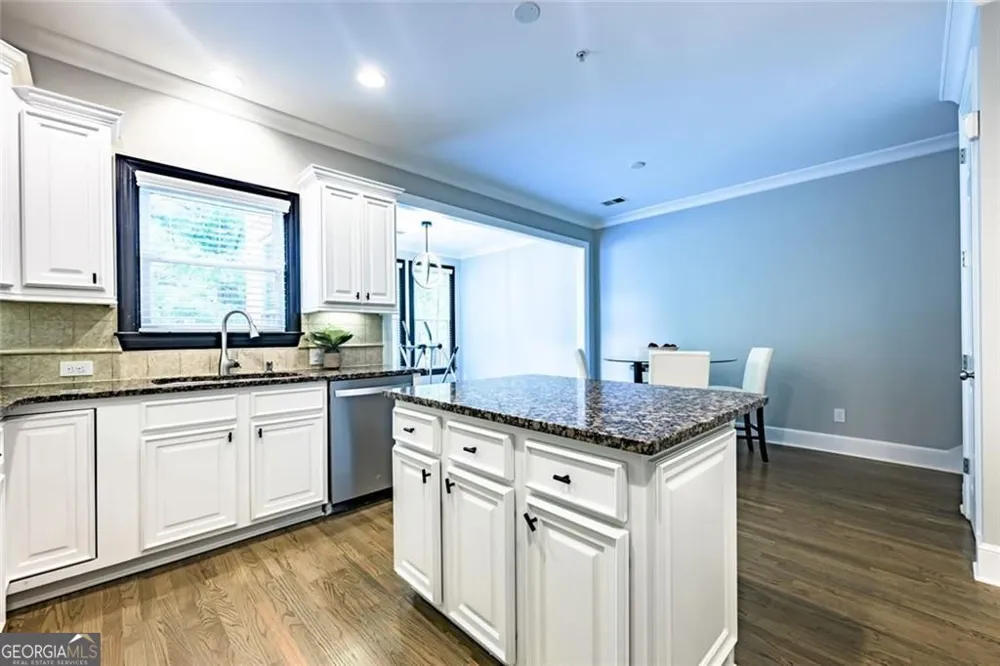 11193 Calypso DR Alpharetta, GA 30009