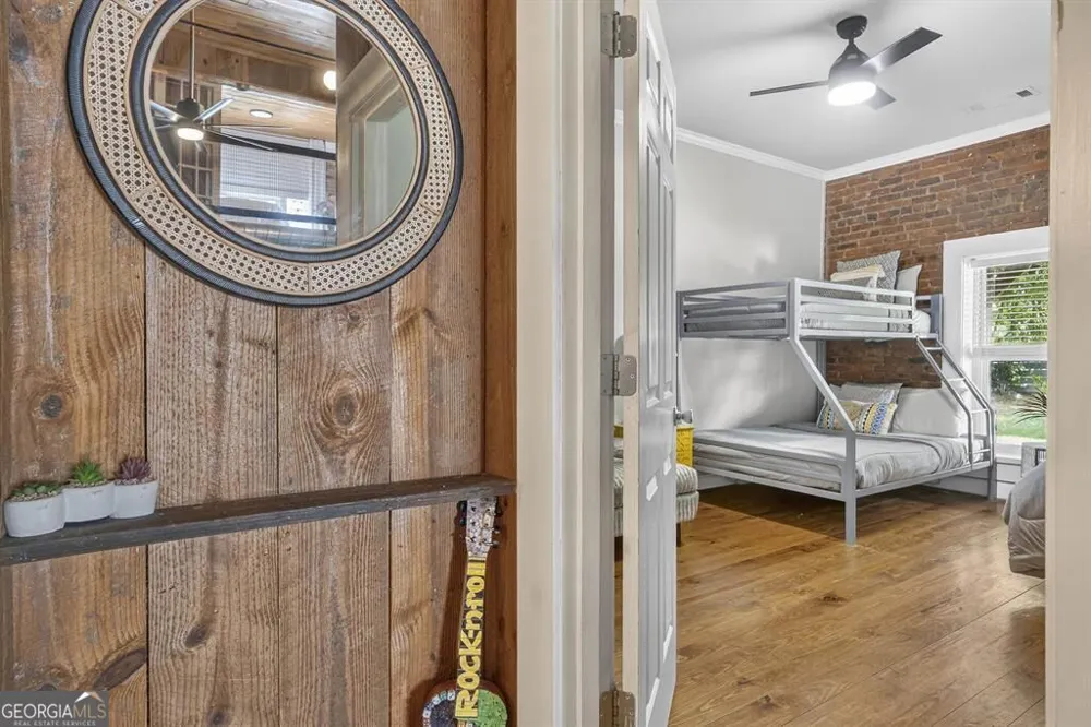 105 West Harris ST Eatonton, GA 31024