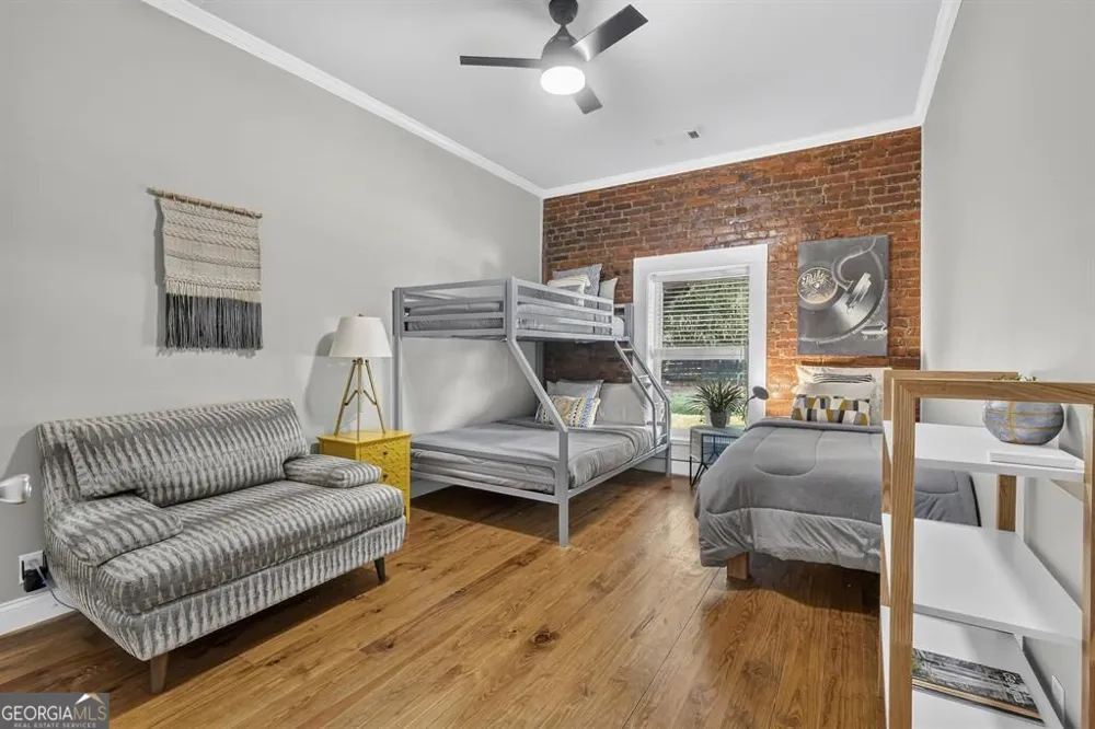 105 West Harris ST Eatonton, GA 31024