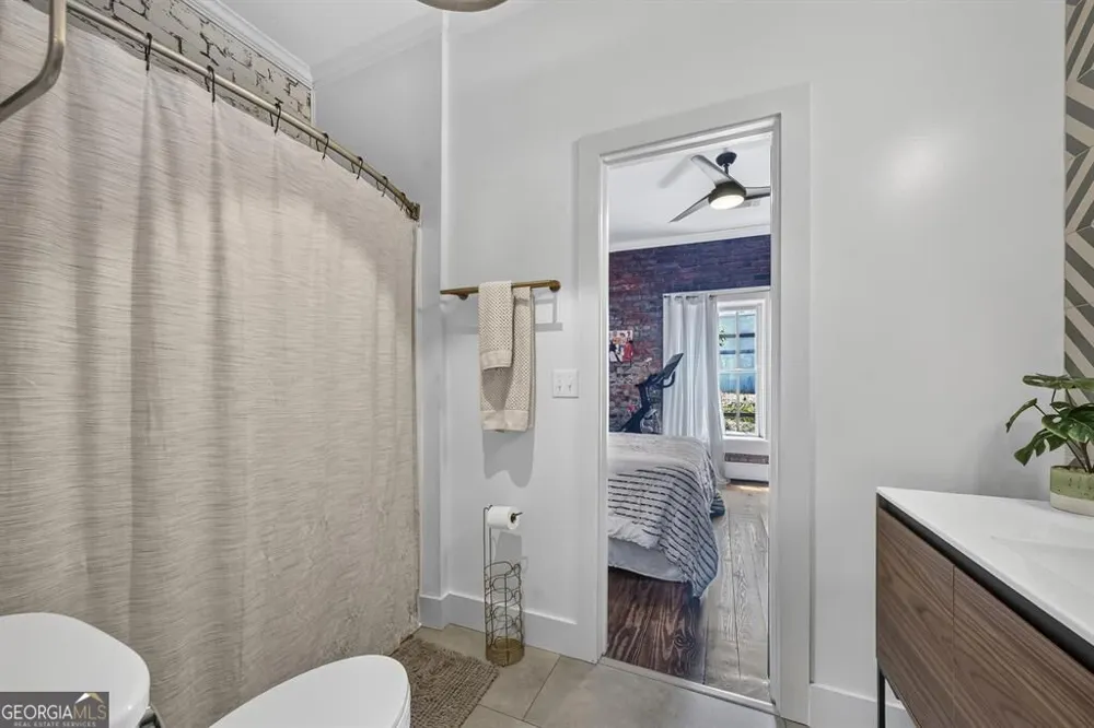 105 West Harris ST Eatonton, GA 31024