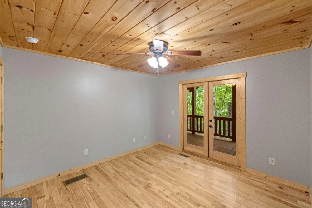 120 Pasha DR Ellijay, GA 30540