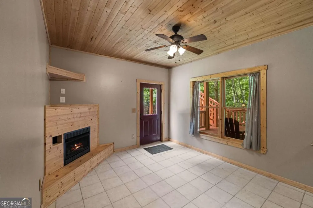 120 Pasha DR Ellijay, GA 30540