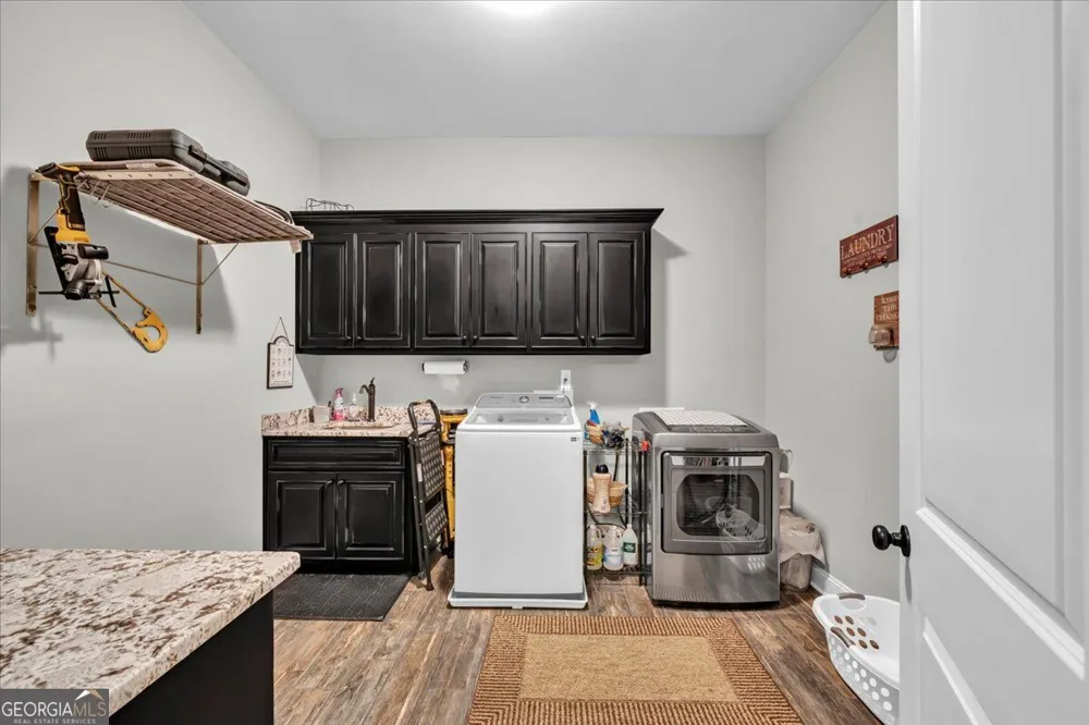 223 Yale CIR Bonaire, GA 31005