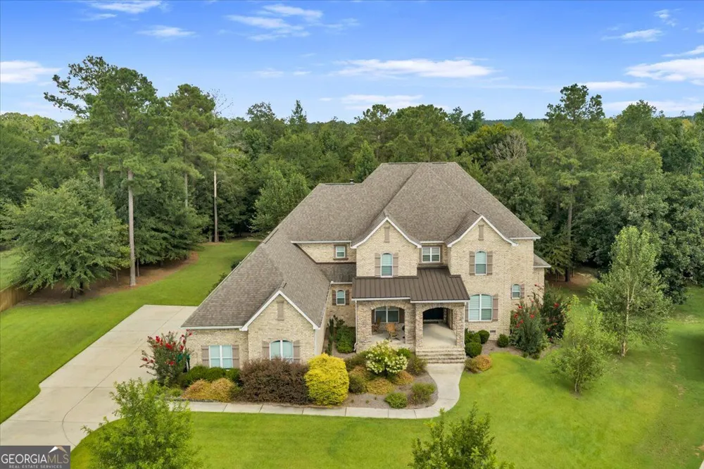 223 Yale CIR Bonaire, GA 31005
