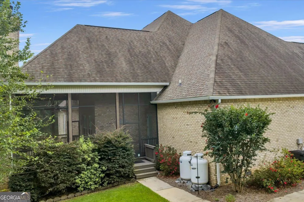 223 Yale CIR Bonaire, GA 31005
