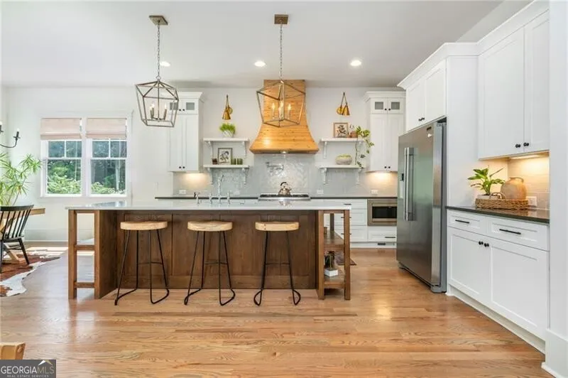 1264 Hayes DR SE Smyrna, GA 30080