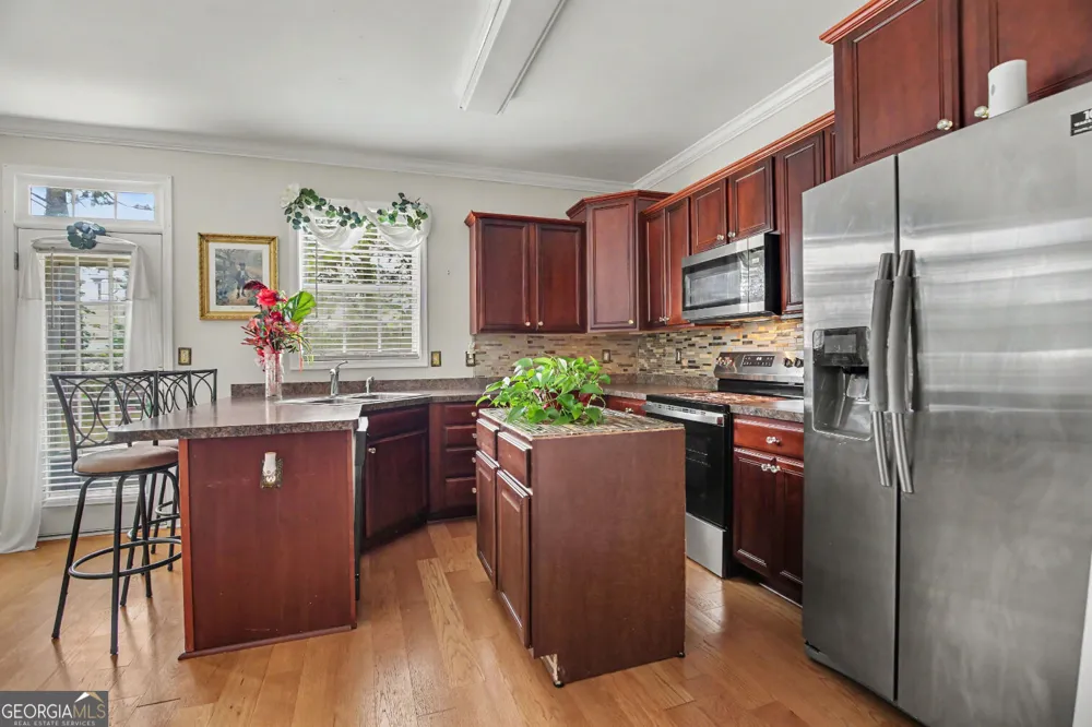 140 Revolutionary DR Hampton, GA 30228