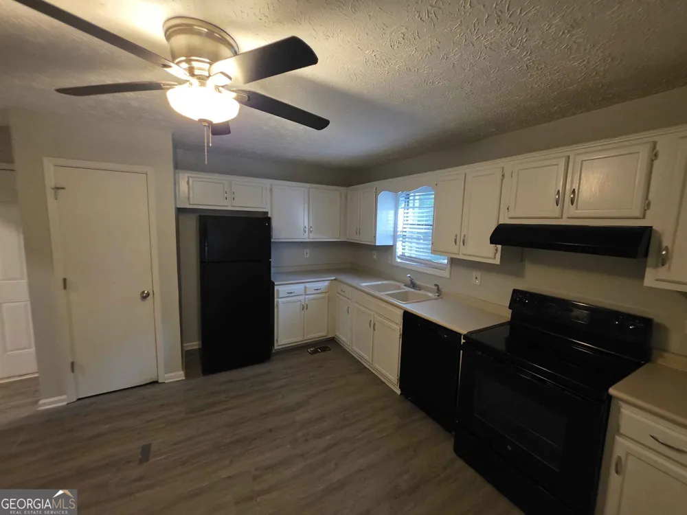 4154 N Knotty Oak TRL Douglasville, GA 30135