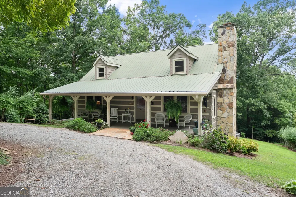 481 Leona LN Cleveland, GA 30528