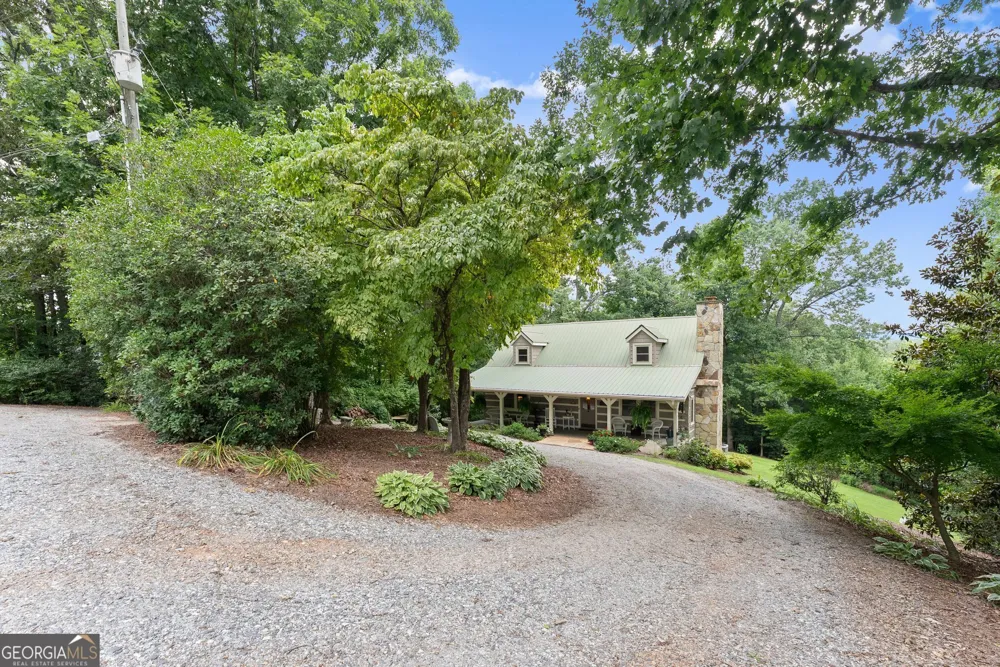 481 Leona LN Cleveland, GA 30528