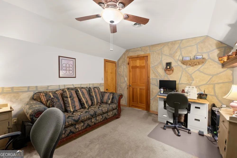 481 Leona LN Cleveland, GA 30528