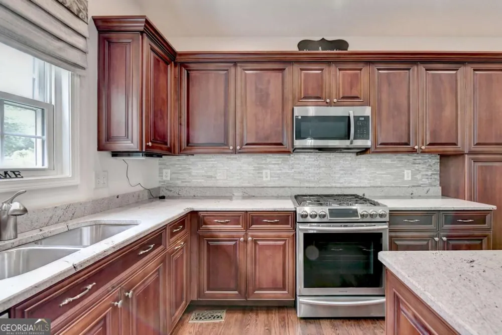 3781 Devenwood WAY Buford, GA 30519