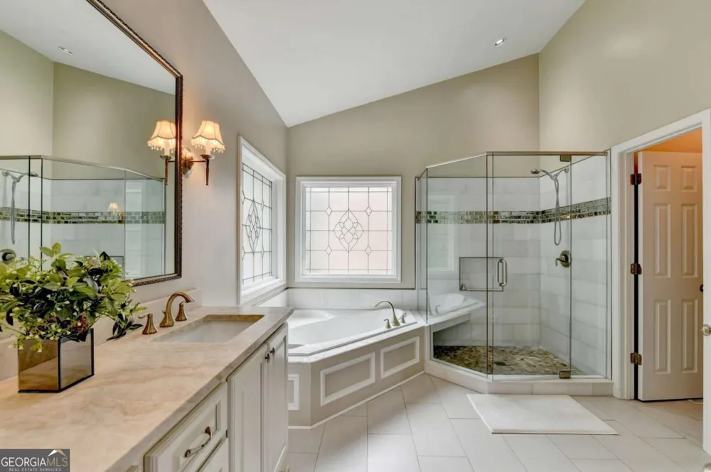 3781 Devenwood WAY Buford, GA 30519