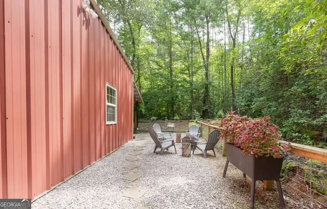 19 Ladybug LN Blue Ridge, GA 30513