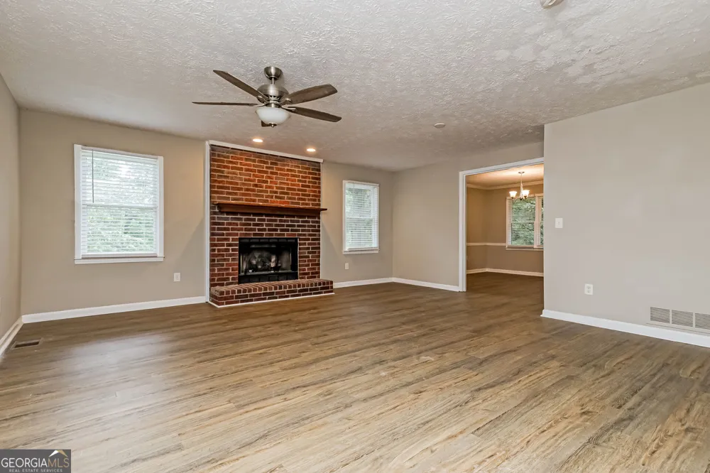 8183 Silver Oaks CT Jonesboro, GA 30236