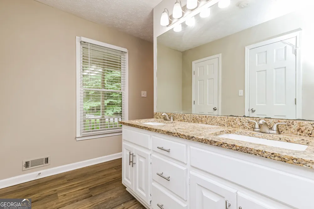 8183 Silver Oaks CT Jonesboro, GA 30236