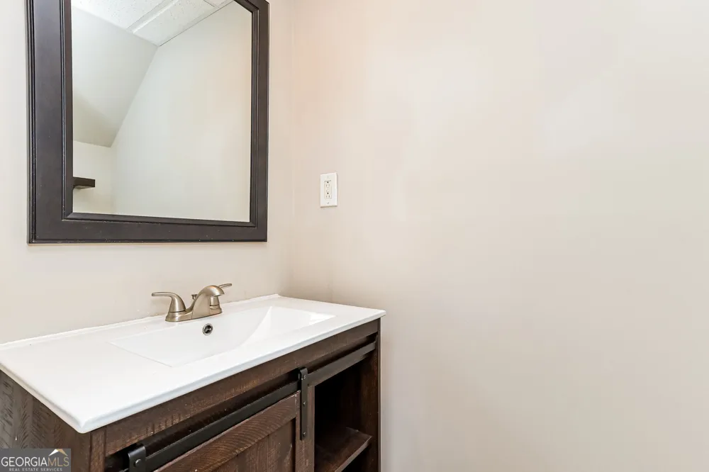 8183 Silver Oaks CT Jonesboro, GA 30236