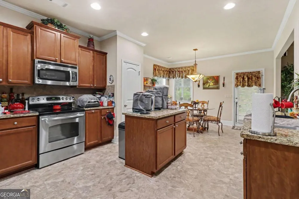 265 Mulberry DR Senoia, GA 30276