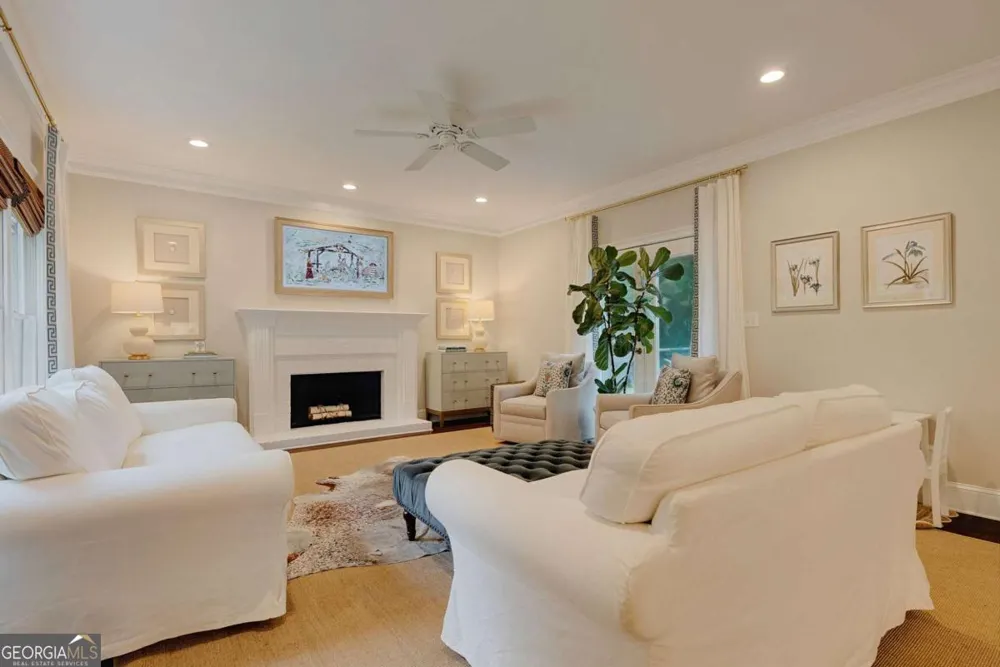 152 Thornhill DR Athens, GA 30607