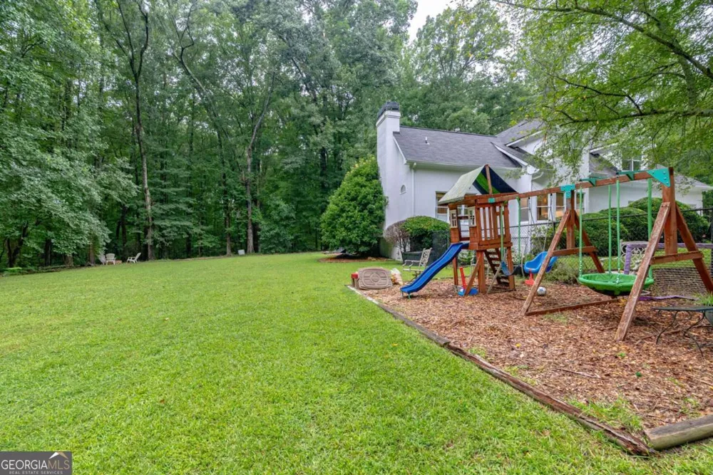 152 Thornhill DR Athens, GA 30607