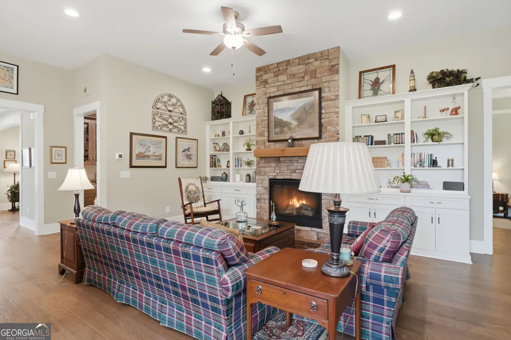 404 Northside DR Canton, GA 30115