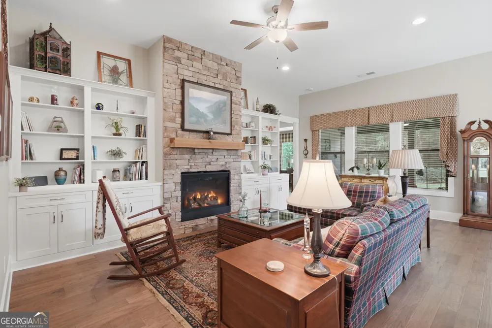 404 Northside DR Canton, GA 30115
