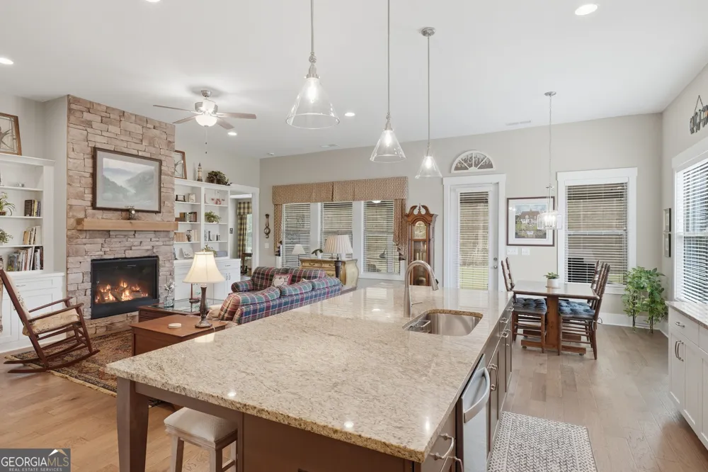 404 Northside DR Canton, GA 30115
