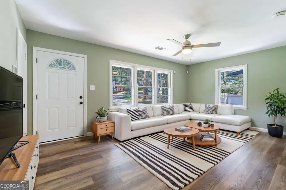 2288 Polar Rock AVE SW Atlanta, GA 30315