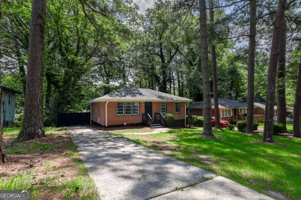 2288 Polar Rock AVE SW Atlanta, GA 30315