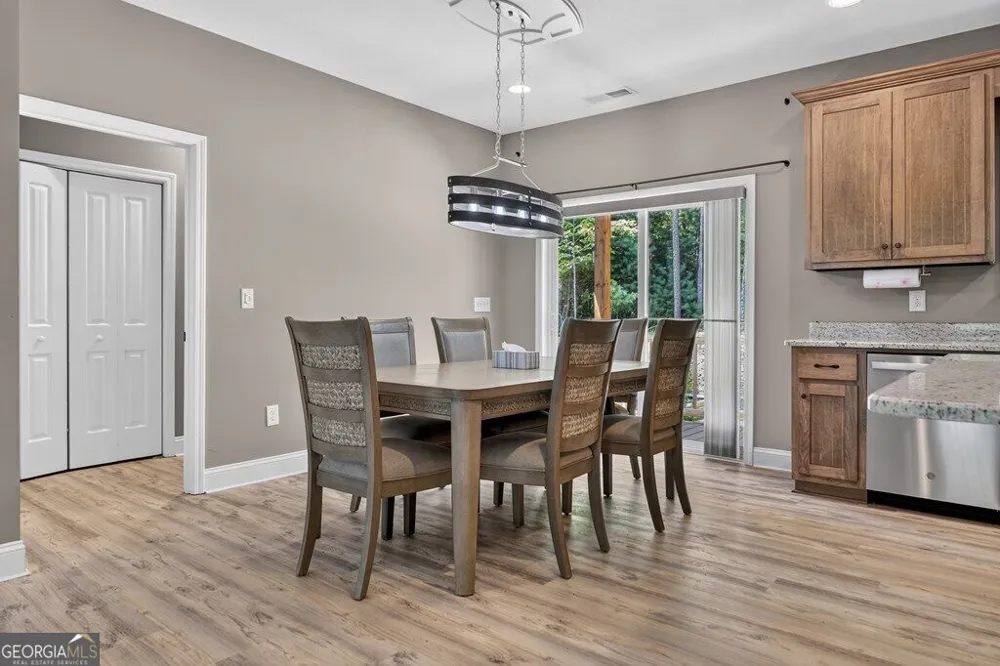 607 Satsuma CT S Ellijay, GA 30540