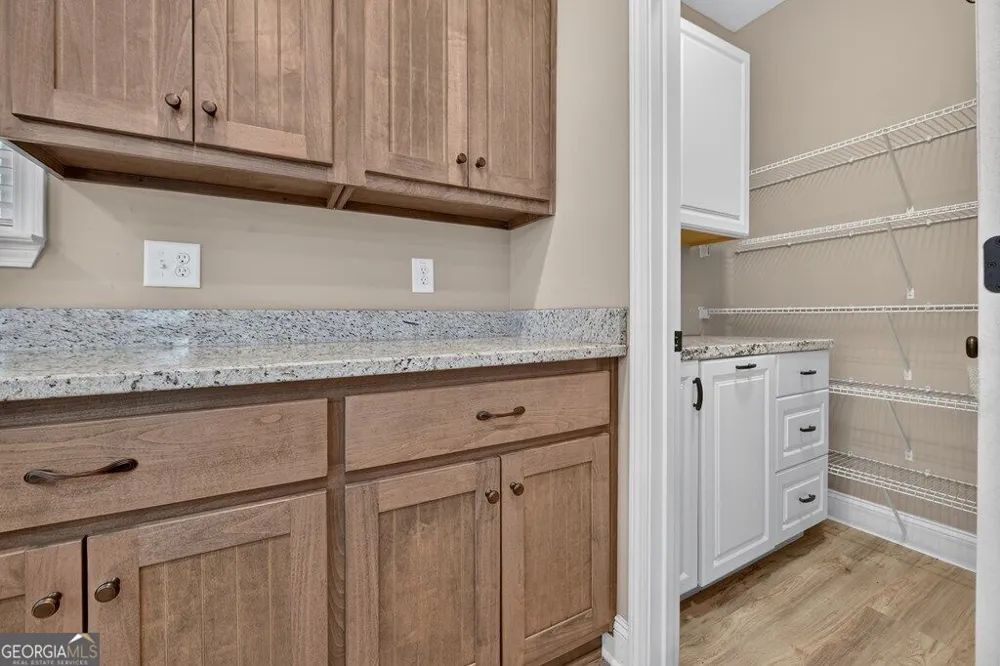 607 Satsuma CT S Ellijay, GA 30540