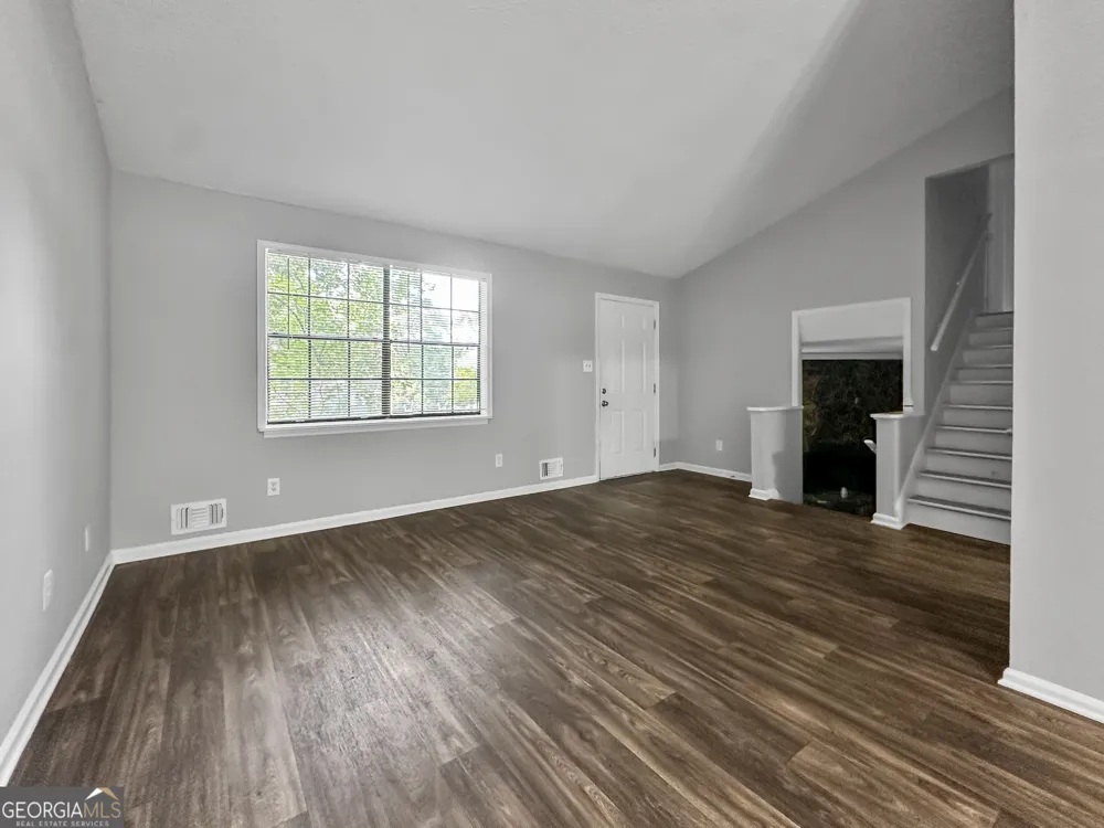 191 Aaron CT Riverdale, GA 30274