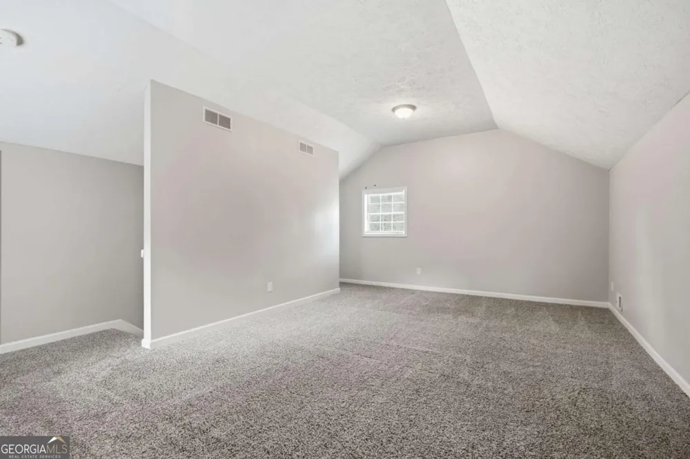 1384 Huntsmen GLN Riverdale, GA 30296