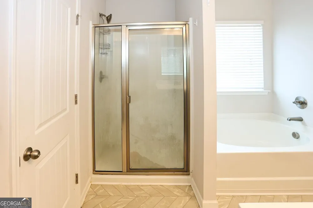 154 Laurel Cove DR Hoschton, GA 30548