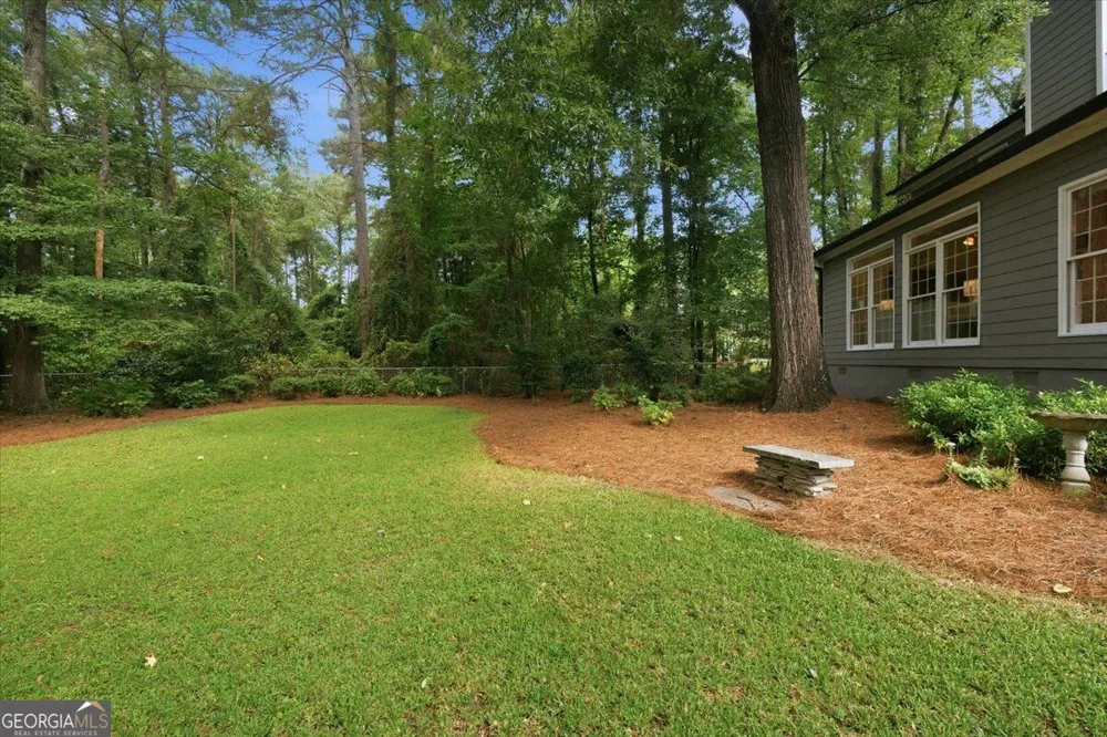 112 Ashford PARK Macon, GA 31210