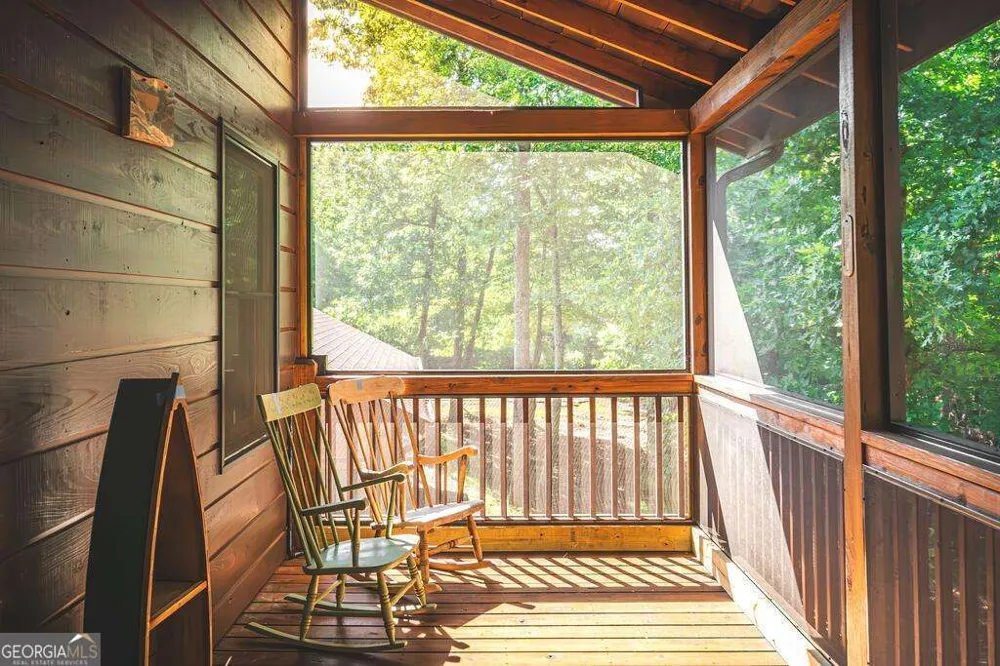 72 Gibbs TRL Mineral Bluff, GA 30559