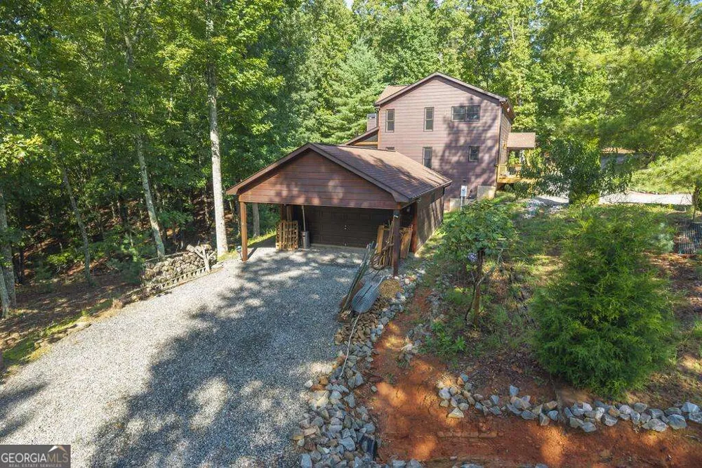 72 Gibbs TRL Mineral Bluff, GA 30559